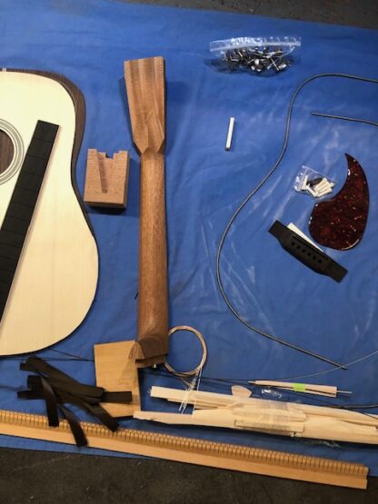 Martin style HD28 with Maple binding - Image 7