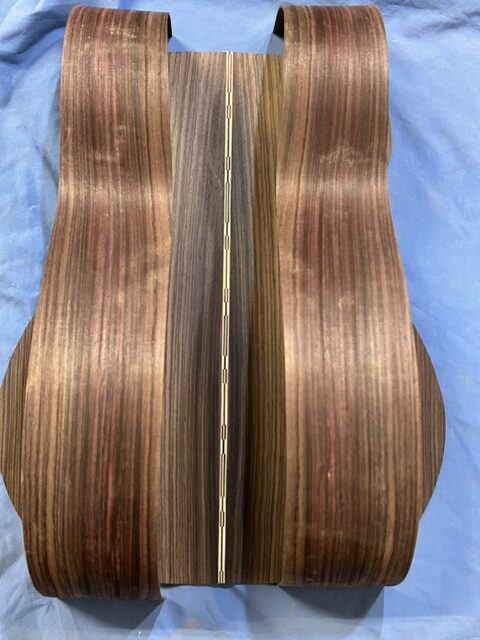 OM 28 with red spruce top maple binding - Image 3