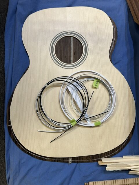 M / 0000 28 style kit , East Indian rosewood red spruce top. 5/16 red spruce braces - Image 8